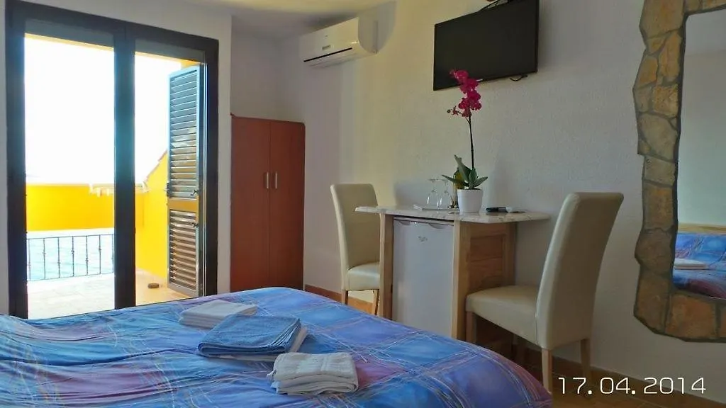 Guest house Room In Rovinj With Sea View, Balcony, Air Conditioning, W-Lan 81-4 Croatia